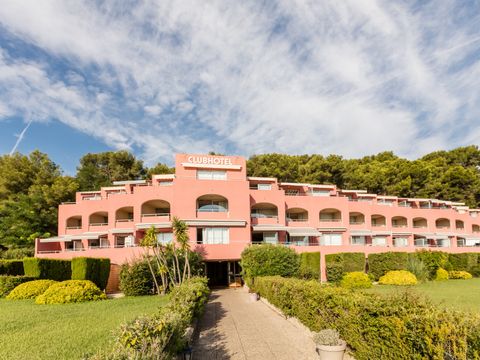 Pierre & Vacances Résidence Les Jardins de la Côte d'Azur - Camping Var - Image N°0