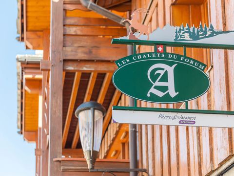 Pierre & Vacances Premium Résidence Les Chalets du Forum - Camping Savoie - Image N°4