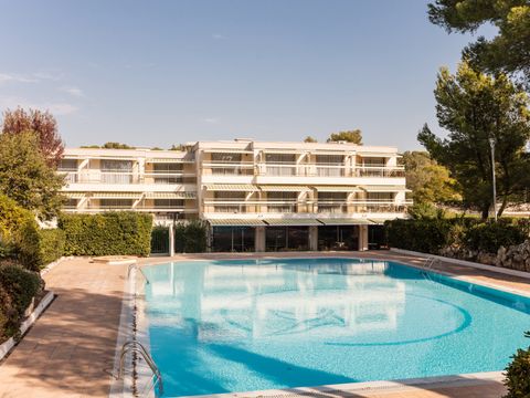 Pierre & Vacances Résidence La Corniche d'Or - Camping Var