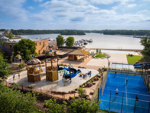 Landal Marina Resort Well - Camping Bergen - Image N°0