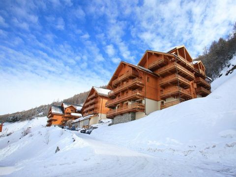 Le Hameau et les Chalets de la Vallee d'Or - Camping Savoie - Image N°2