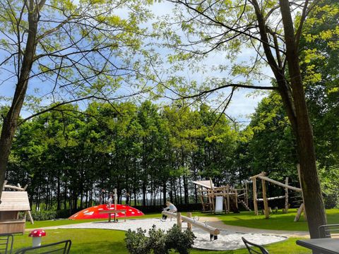Vodatent Camping de Zwammenberg  - Camping Loon op Zand