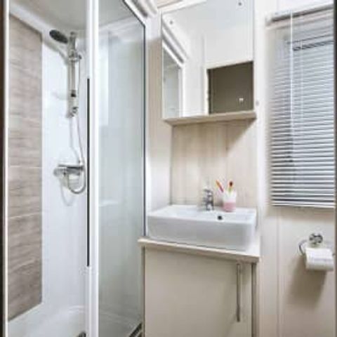 Chalet 4 Personen - Chalet Large 2 Zimmer mit Terrasse (4 Pers.)