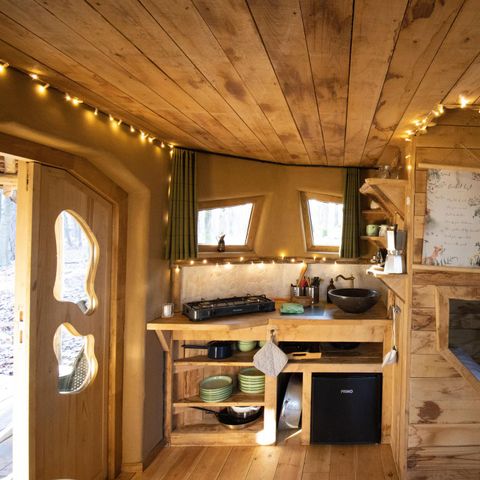 AUßERGEWÖHNLICHE UNTERKUNFT 4 Personen - Winziges Haus Hobbit mit Whirlpool