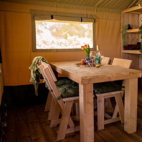 Safarizelt 4 Personen - Lake Lodge inkl. Sanitäranlagen