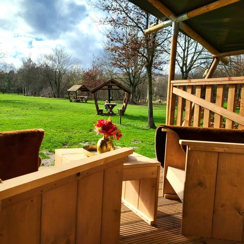 Safarizelt 4 Personen - Lake Lodge inkl. Sanitäranlagen