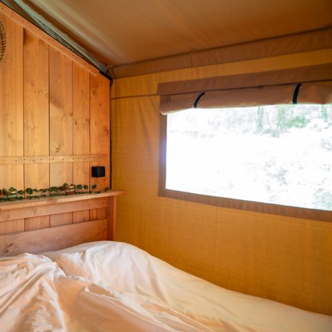 Safarizelt 4 personen - Forest Lodge inkl. Sanitäranlagen