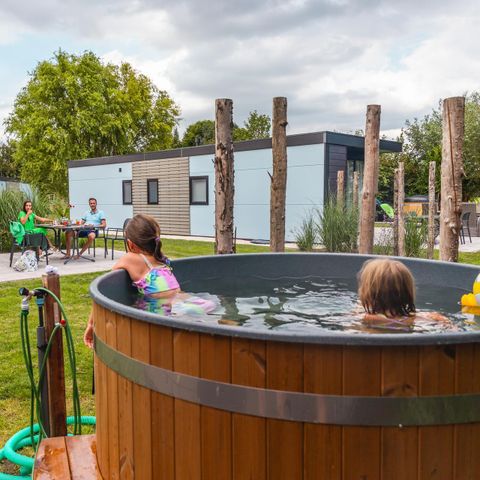 Lodge 4 personen - Deich mit Whirlpool und Sauna