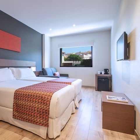 Zimmer 3 personen - Hotelzimmer (+ 1 Kind unter 12 Jahren)