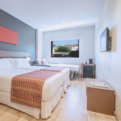 Zimmer 3 personen - Hotelzimmer (+ 1 Kind unter 12 Jahren)