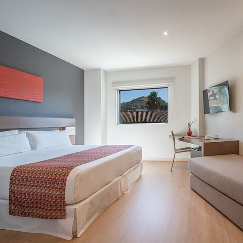 Zimmer 4 personen - Hotelzimmer Familienzimmer (2 Erwachsene + 2 Kinder)