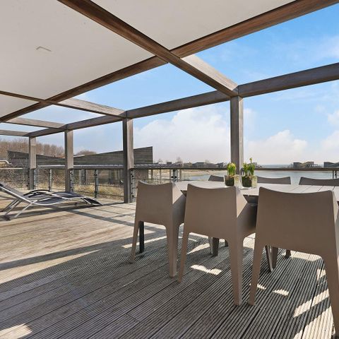 Villa 4 Personen - Super VIP 46