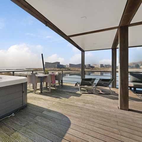 Villa 4 Personen - Super-VIP 5