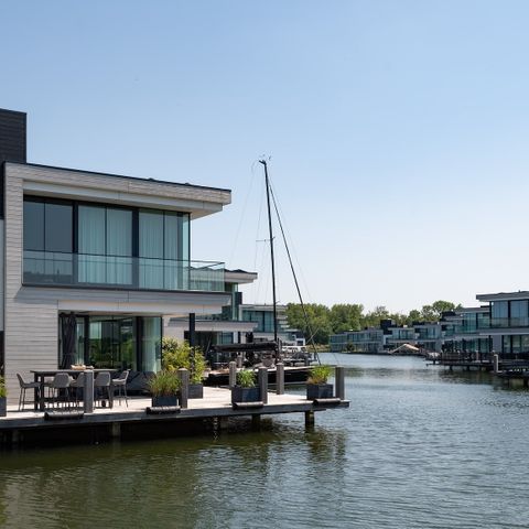 Villa 8 Personen - Wasser-Villa