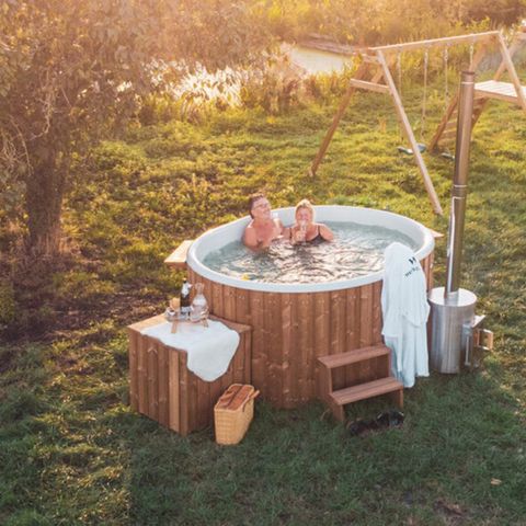LODGE 6 Personen - Natur mit Whirlpool
