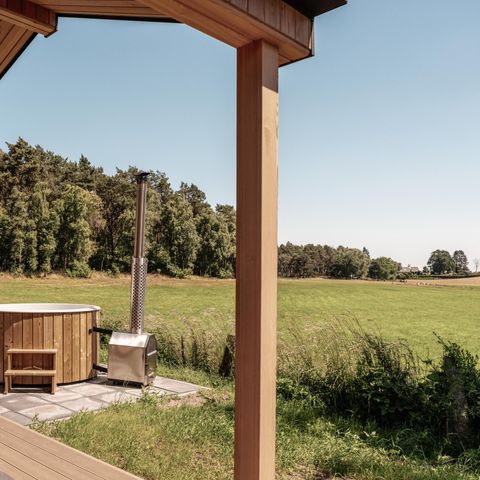 LODGE 4 Personen - Natur mit Whirlpool