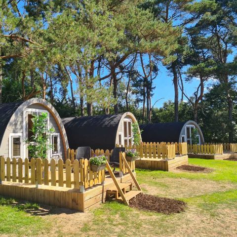 AUßERGEWÖHNLICHE UNTERKUNFT 2 Personen - Woodlodge