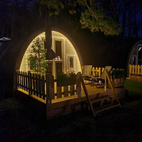 AUßERGEWÖHNLICHE UNTERKUNFT 2 Personen - Woodlodge