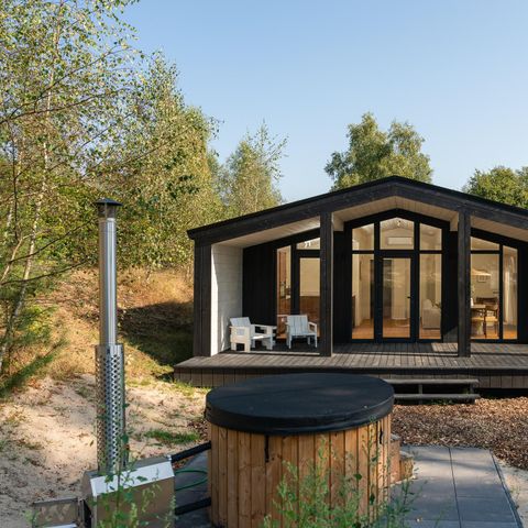 LODGE 5 Personen - Hügel mit Whirlpool