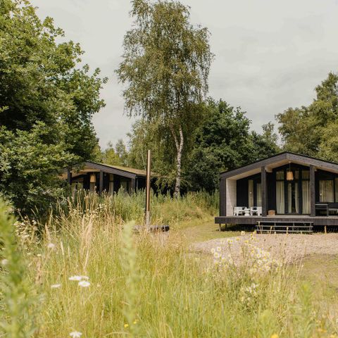 LODGE 5 Personen - The Hills mit Whirlpool und Sauna