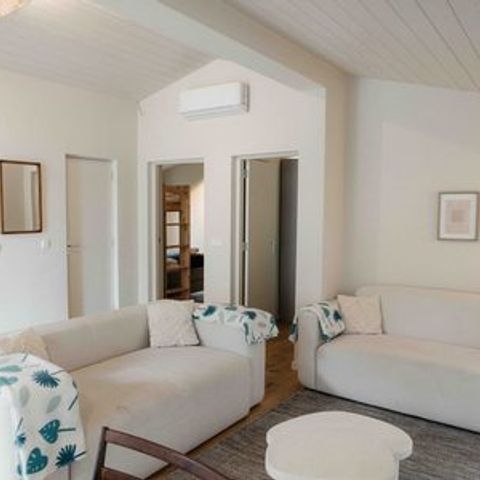 LODGE 5 Personen - The Hills mit Whirlpool und Sauna