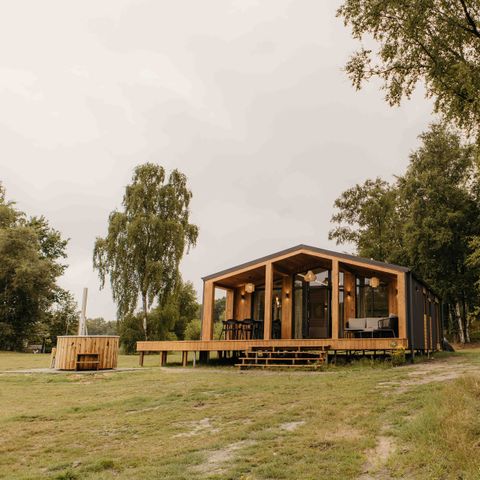 LODGE 5 Personen - Panorama Lake House Scandi mit Whirlpool