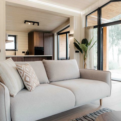 LODGE 5 Personen - Panorama Lake House Scandi mit Whirlpool