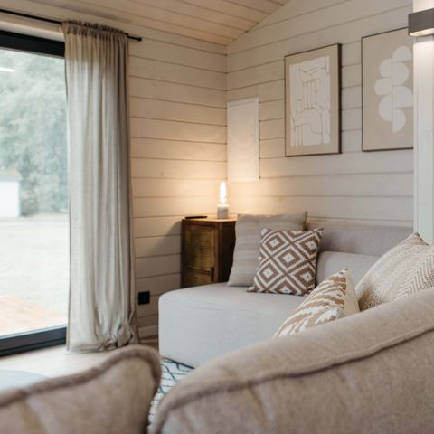 LODGE 5 Personen - Panorama Lake House Scandi mit Whirlpool