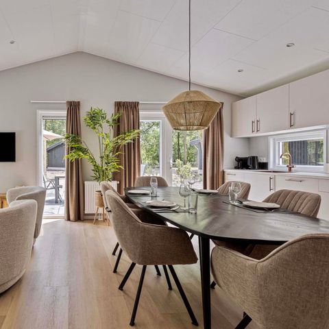 Bungalow 6 Personen - Whirlpool Heidehoeve