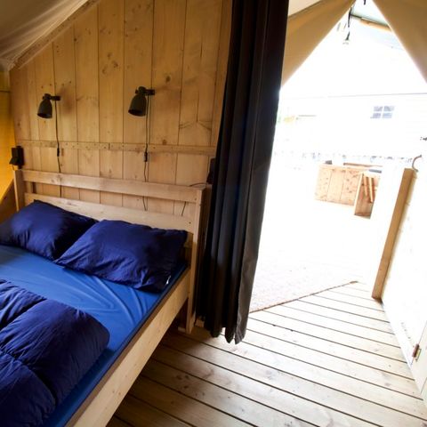 Safarizelt 4 Personen - einschließlich sanitärer Einrichtungen