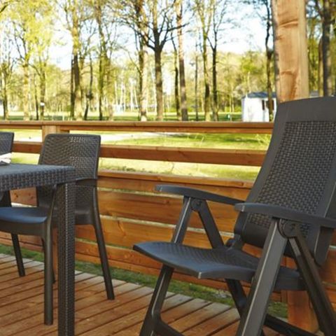 Mobilheim 4 Personen - Premium | 2 Zi. | 4 Pers. | Erhöhte Terrasse | Klim.