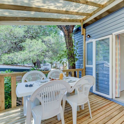 Mobilheim 6 Personen - Premium | 3 Schlafz. | 6 Pers. | Lounge Terrasse | Klimaanlage