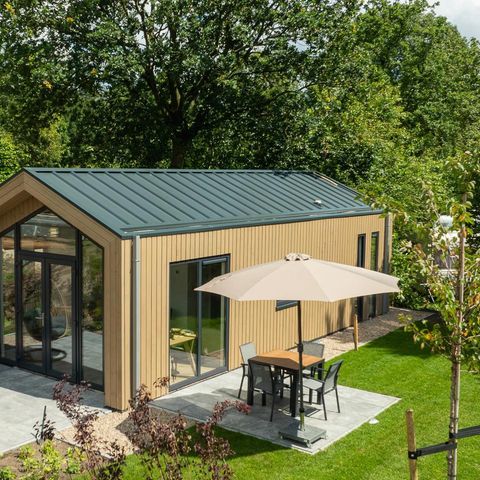 LODGE 4 Personen - Winzig mit Whirlpool