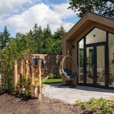 LODGE 2 Personen - Winzig mit Whirlpool