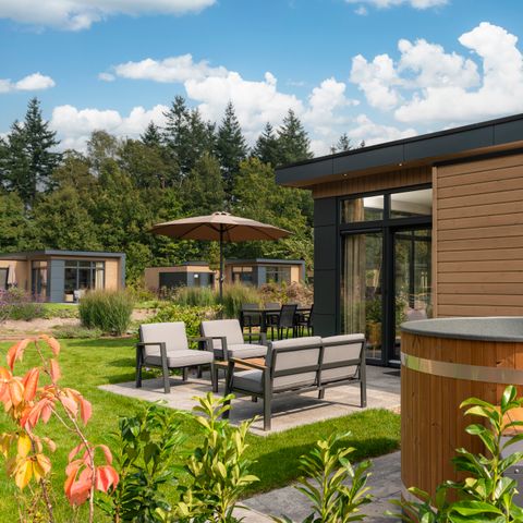 LODGE 5 Personen - Cannenburch Deluxe mit Whirlpool