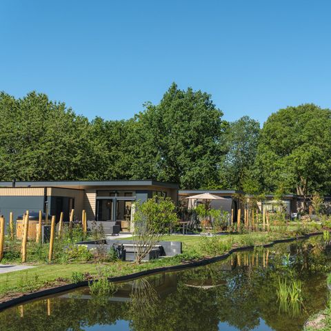 Lodge 6 personen - Essenburgh Deluxe mit Whirlpool und Sauna