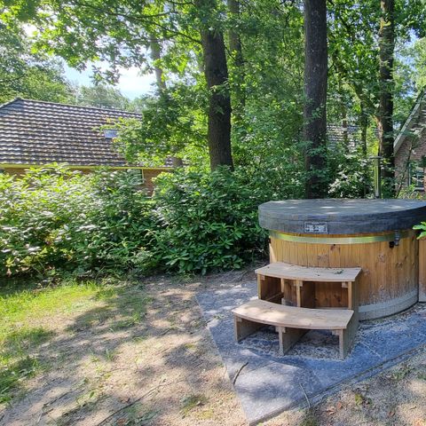 Bungalow 6 Personen - Vennenhof Wellness mit Whirlpool