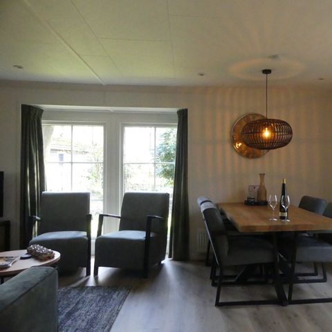 Chalet 4 Personen - Sumpfdotterblume mit Whirlpool