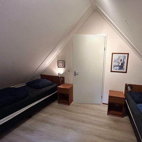 Bungalow 6 Personen - Esdorp Basic mit Bettgestell | 4+2 Personen