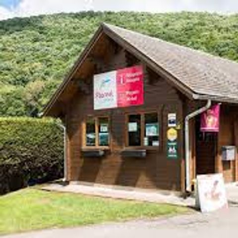 Camping Floreal Le Festival - Camping Belgisches Luxemburg - Image N°5