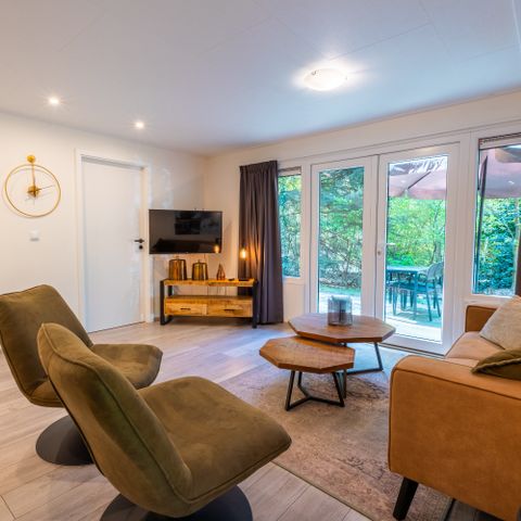 Chalet 4 Personen - Woodenborg Hütte mit Whirlpool