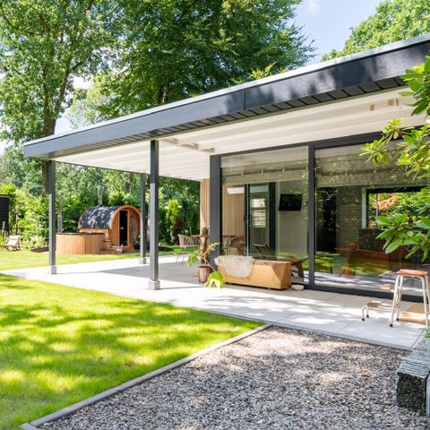 Bungalow 4 personen - Wald & Sekt mit Whirlpool & Sauna