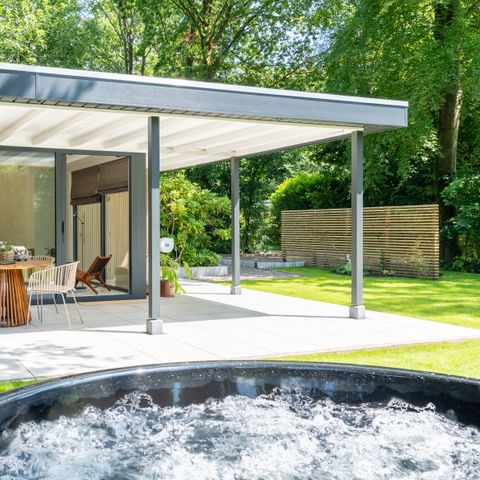 Bungalow 4 Personen - Wald & Sekt mit Whirlpool & Sauna