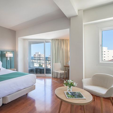 Zimmer 3 Personen - Junior Suite 3 Personen - Meerblick - Balkon