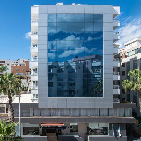 Pierre & Vacances Hotel Costa Málaga - Camping Málaga - Image N°2
