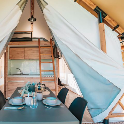 Zelt 4 Personen - Luxuriöse Glamping-Lodge