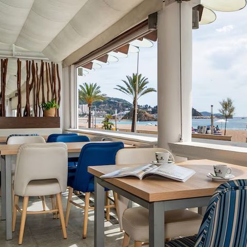Pierre & Vacances Hotel Horitzó - Camping Girona - Image N°6