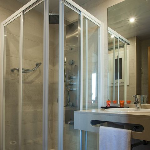 Zimmer 1 Person - EINZELZIMMER - BALKON - FRÜHSTÜCK INKLUSIVE