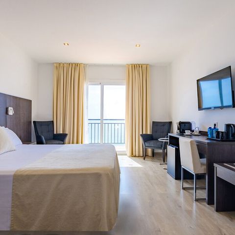 Zimmer 2 Personen - DOPPELZIMMER - SUPERIOR - BALKON - MEERBLICK - INKL. FRÜHSTÜCK