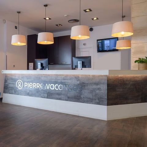 Pierre & Vacances Hotel Horitzó - Camping Girona - Image N°5